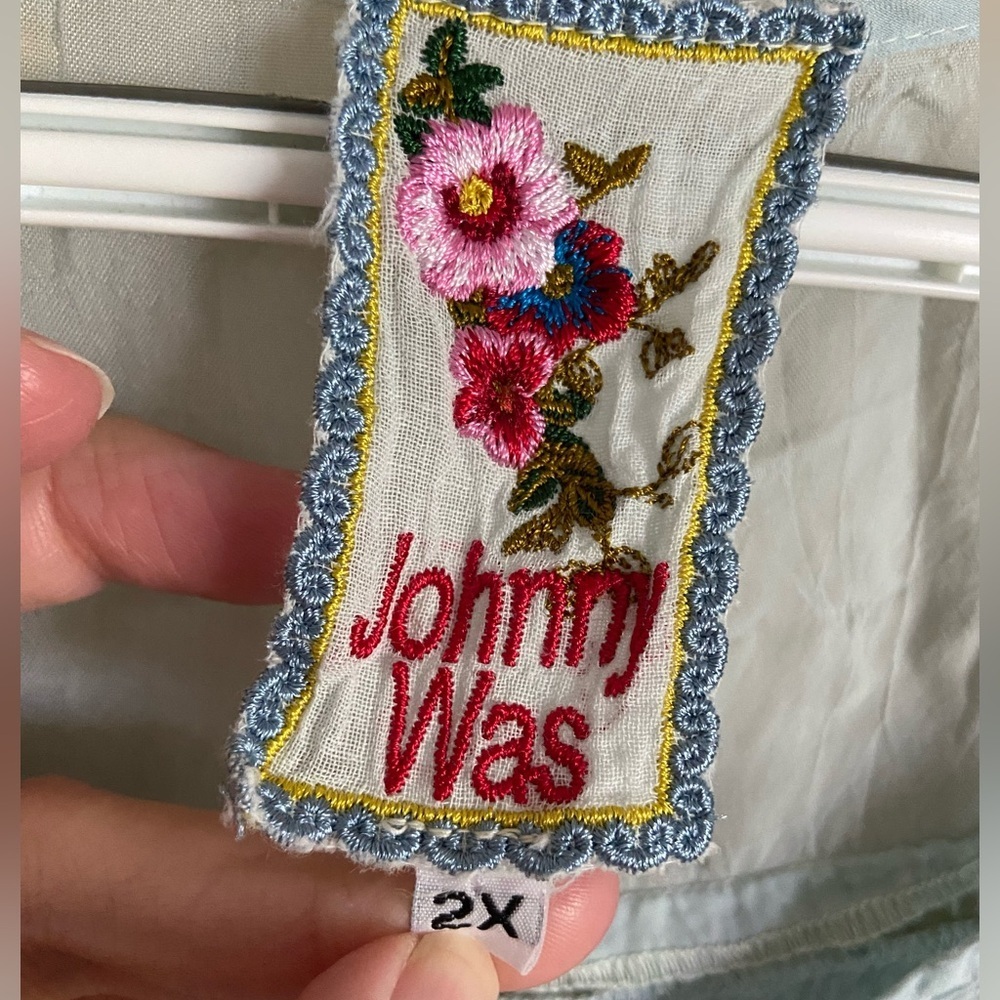 JOHNNY WAS Light Dusty Blue Embroidered Rayon Tunic 2X READ - Picture 4 of 10